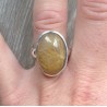 Zilveren ring met ovale goude Rutielkwarts maat 17.7 mm
