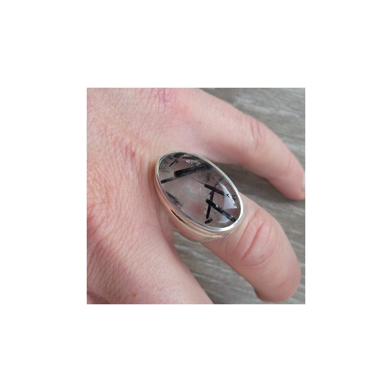 Zilveren ring met zwarte Rutielkwarts ring maat 17 mm