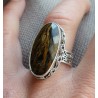 Zilveren ring met ovale Pietersiet in bewerkte setting 16.5 mm