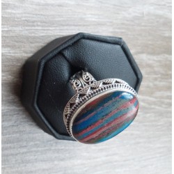 Zilveren ring met Calsilica in bewerkte setting 17.5 mm