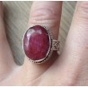 Zilveren ring met Robijn in bewerkte setting ring maat 17.5 mm