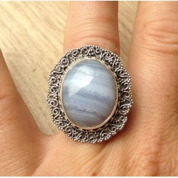 Zilveren ring met blauw Lace Agaat bewerkte kop en band 18 mm