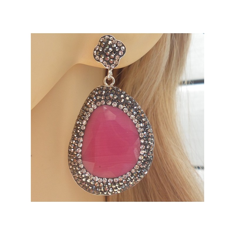 Zilveren oorbellen met roze Kattenoog en Swarovski kristallen