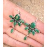 Zilveren lange oorbellen gezet met Emerald