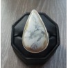Zilveren ring met druppelvorm witte Howliet maat 19 mm
