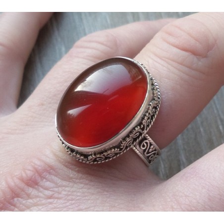 Zilveren ring met Carneool gezet in bewerkte setting 18 mm