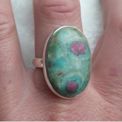 Zilveren ring met ovale Robijn in Fuchsiet ring maat 19.3 mm