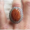 Zilveren ring Kersenkwarts (aardbeikwarts) met bewerkte kop 16.5