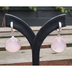Zilveren oorbellen / creolen met roze Chalcedoon