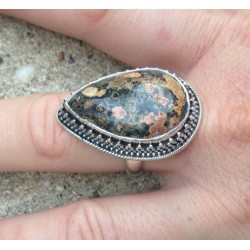 Zilveren ring gezet met grote luipaard Jaspis maat 18.5 mm