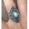Zilveren ring gezet met Larimar in bewerkte kop maat 18 mm