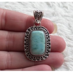 Zilveren hanger rechthoekige Larimar en bewerkte setting