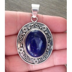 Zilveren hanger met cabochon geslepen Lapis Lazuli
