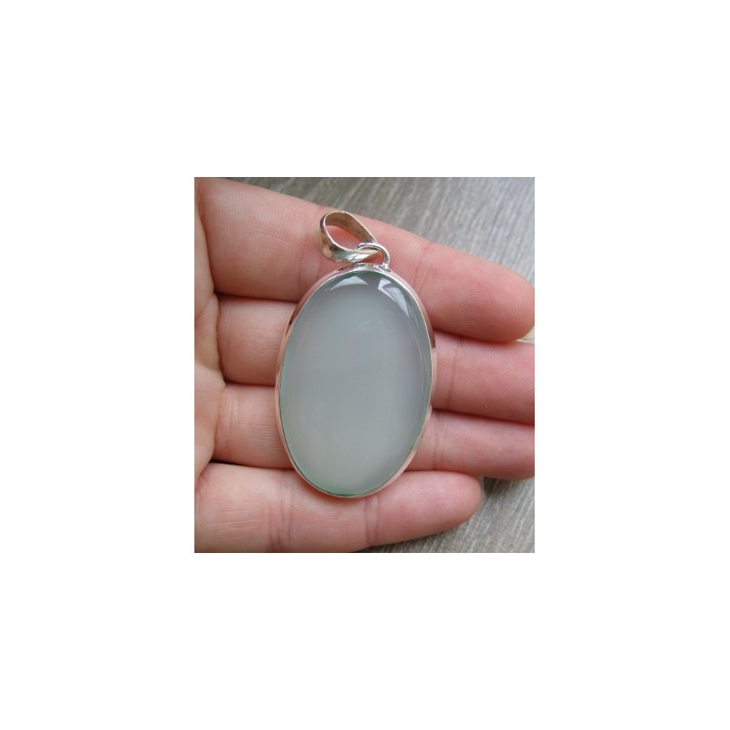 Zilveren hanger gezet met grote ovale aqua Chalcedoon