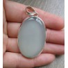 Zilveren hanger gezet met grote ovale aqua Chalcedoon