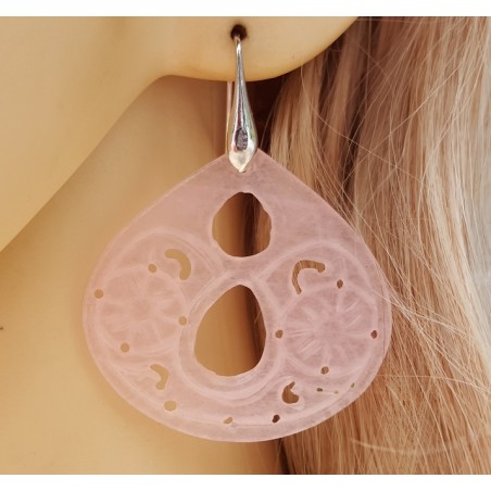 Oorbellen brede druppelvorm uitgesneden roze Jade