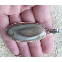 Zilveren hanger gezet met grote ovale Imperial Jaspis