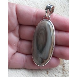 Zilveren hanger gezet met grote ovale Imperial Jaspis
