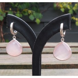 Zilveren oorbellen / creolen met roze Chalcedoon