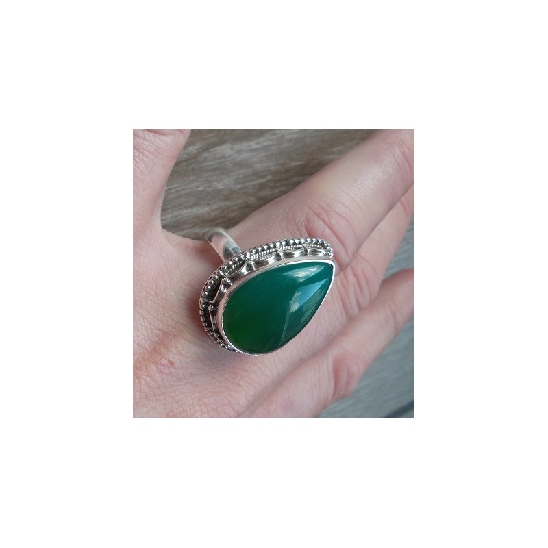 Zilveren ring gezet met druppelvorm groene Onyx maat 17.3 mm