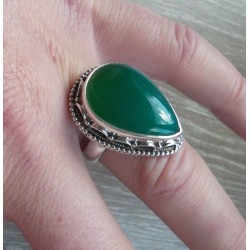 Zilveren ring gezet met druppelvorm groene Onyx maat 17.3 mm