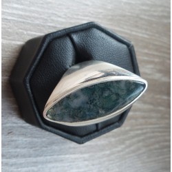 Zilveren ring gezet met ovale Mosagaat maat 18 mm