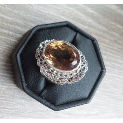 Zilveren ring met Citrien gezet in bewerkte setting 17.3 mm