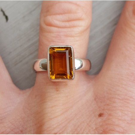 Zilveren ring gezet met rechthoekige Citrien 17.5 mm