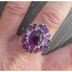 Zilveren ring gezet met facet Amethist en cabochon Amethist 19 m