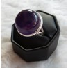 Zilveren ring gezet met ronde cabochon Amethist maat 19.7 mm