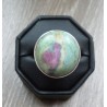 Zilveren ring gezet met ronde Robijn in Fuchsiet 19 mm