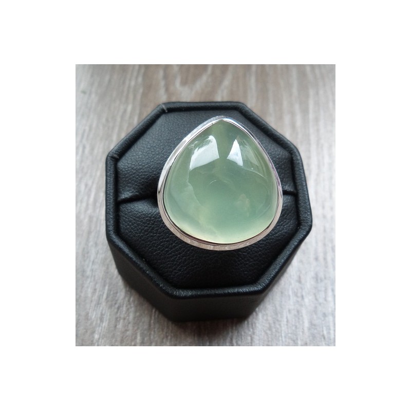 Zilveren ring met druppelvorm Prehniet maat 18.5 mm