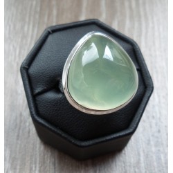 Zilveren ring met druppelvorm Prehniet maat 18.5 mm