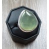 Zilveren ring met druppelvorm Prehniet maat 17.5 mm