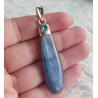 Zilveren hanger gezet met Kyaniet en ronde blauwe Topaas
