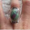 Zilveren ring gezet met Robijn in Fuchsiet ring maat 17.7 mm