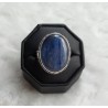 Zilveren ring met Kyaniet gezet in bewerkte setting 18 mm