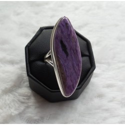 Zilveren ring gezet met Charoiet ring maat 17.7 mm