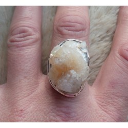 Zilveren ring gezet met Apophyliet ring maat 18.5 mm