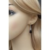 Zilveren oorbellen met zwarte Onyx en blauw Lace Agaat