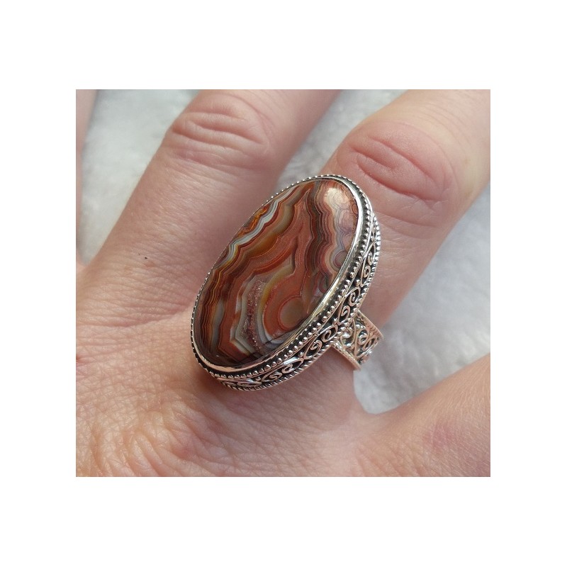 Zilveren ring gezet met ovale Laguna Lace Agaat bewerkte setting