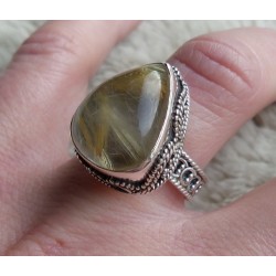 Zilveren ring gouden Rutielkwarts in bewerkte setting 17.3 mm