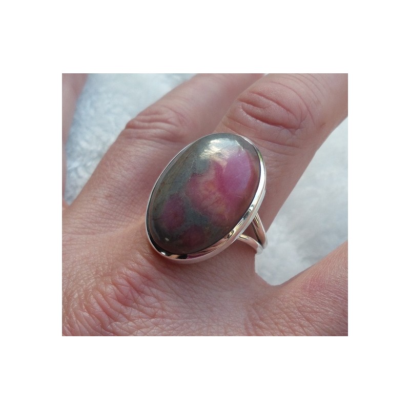 Zilveren ring gezet met Helviet ring maat 19.5 mm