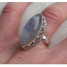 Zilveren ring gezet met marquise regenboog Maansteen 17.3 mm
