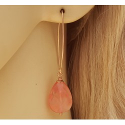Rosé vergulde oorbellen met cherry quartz briolet