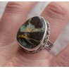Zilveren ring met Boulder Opaal gezet in bewerkte setting 19 mm