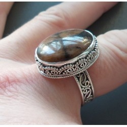 Zilveren ring Chiastoliet (Kruissteen) bewerkte setting maat 19