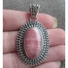 Zilveren hanger met Rhodochrosiet gezet in bewerkte setting