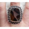 Zilveren ring met Montana Agaat in bewerkte setting 19 mm