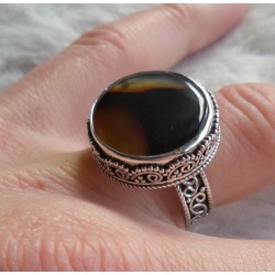 Zilveren ring ronde Montana Agaat in bewerkte setting 17.5 mm